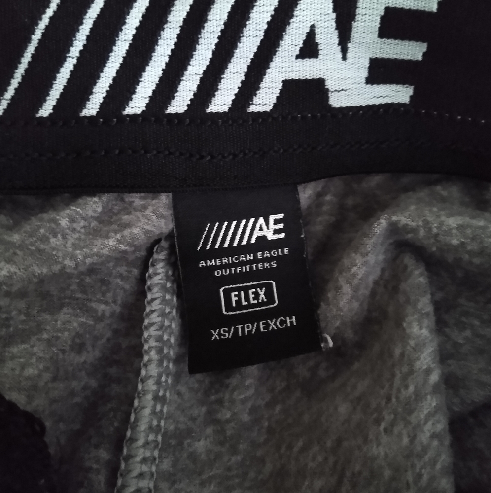 American eagle joggers